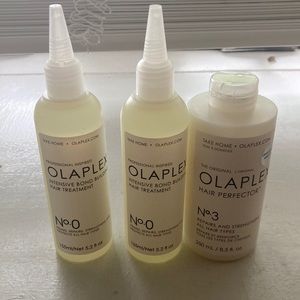 Two Olaplex No. 0 intensive bond building + One No. 3 hair Perfector